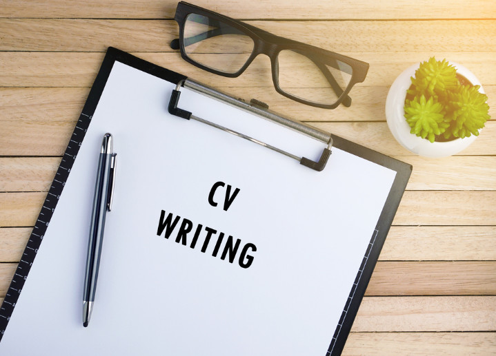 Crafting an Outstanding Retail CV in Australia: Tips and Tricks